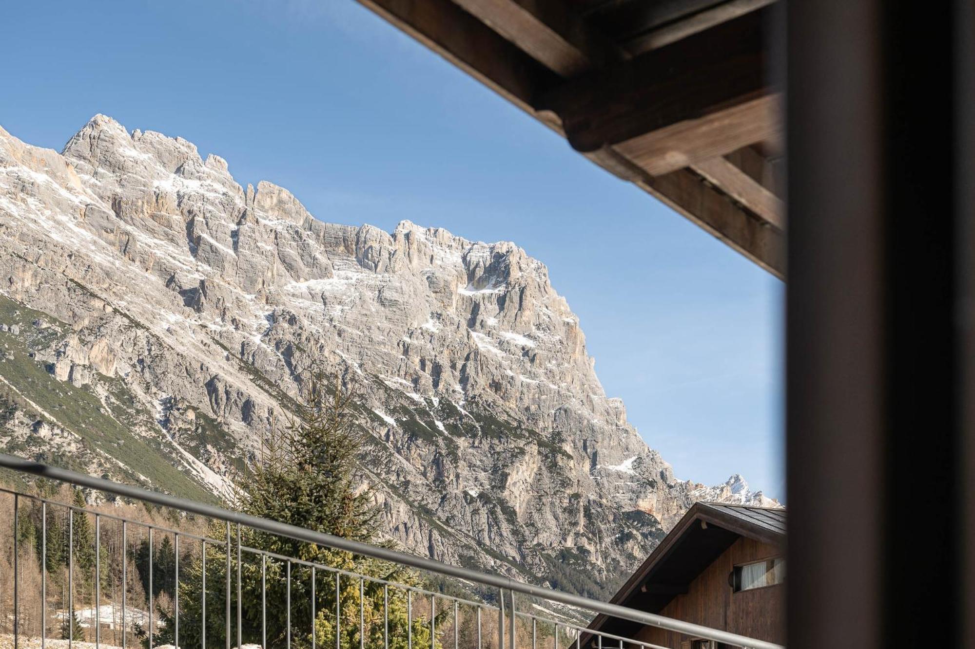 Chalet Falorie Apartment Cortina d'Ampezzo Ngoại thất bức ảnh